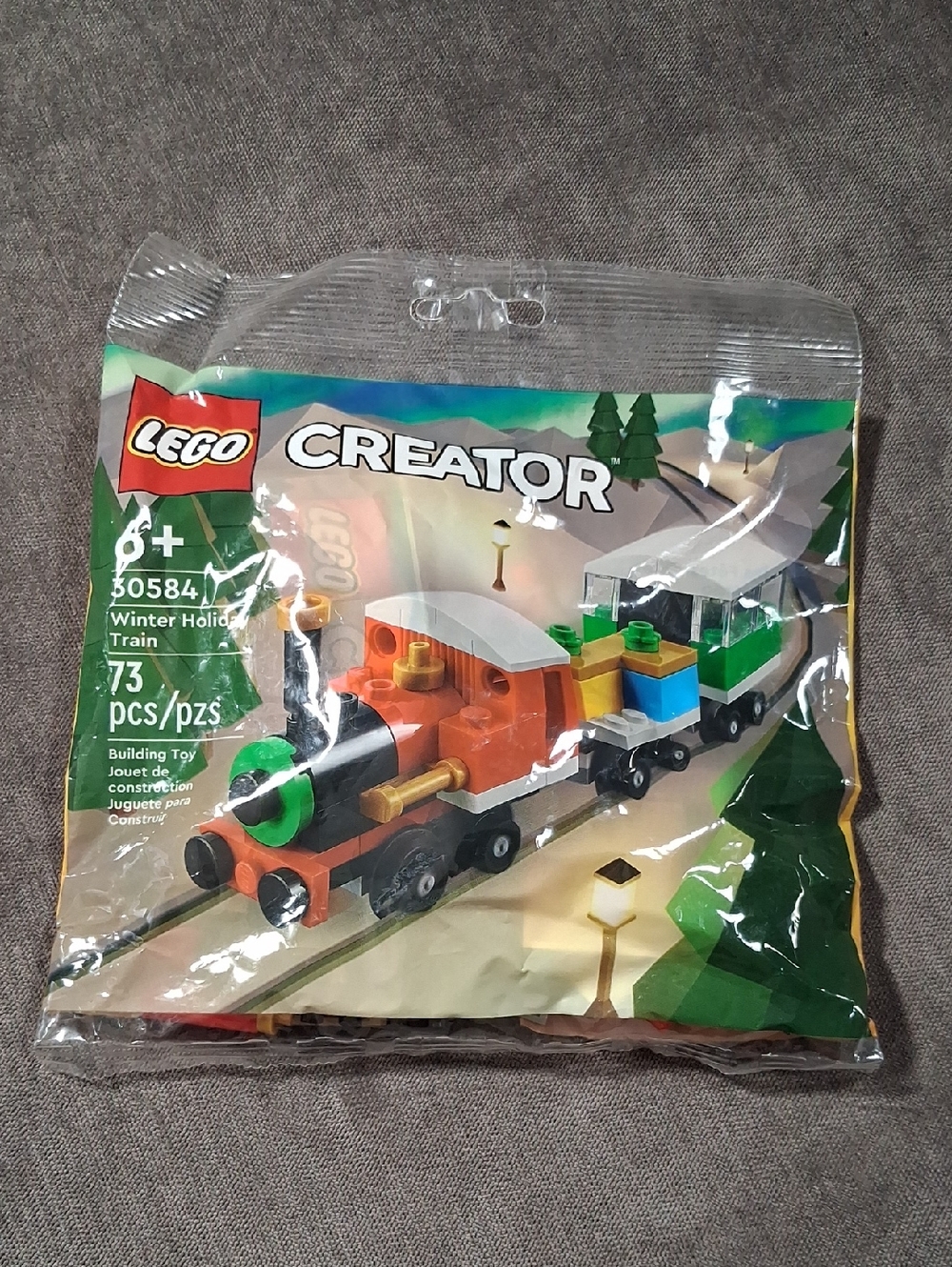 LEGO Creator Winter Holiday Train 30584 73 Pieces Age 6+ NEW